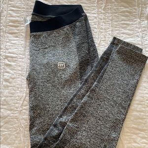 IdealFit workout leggings